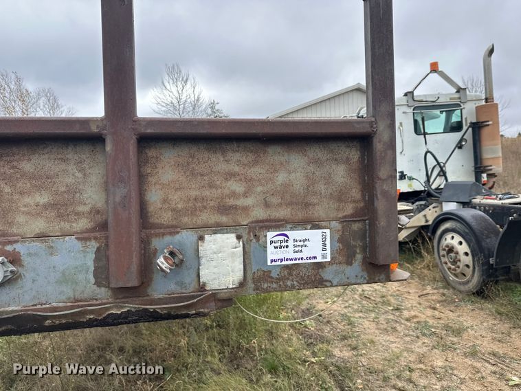 image for item DW4327 1978 Mono flatbed trailer