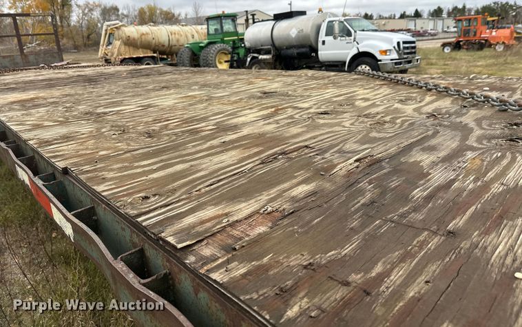 image for item DW4327 1978 Mono flatbed trailer