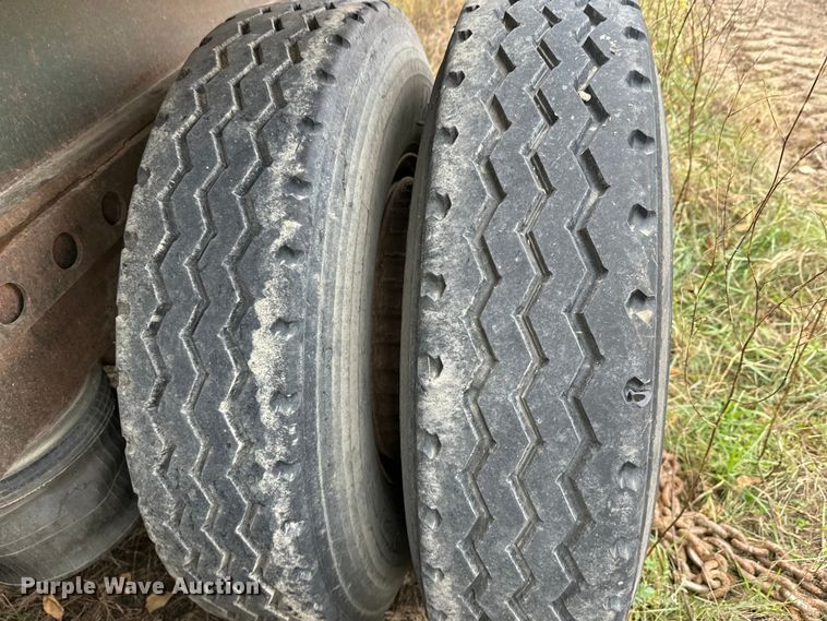 image for item DW4327 1978 Mono flatbed trailer