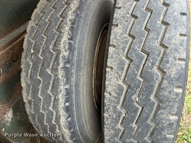 image for item DW4327 1978 Mono flatbed trailer