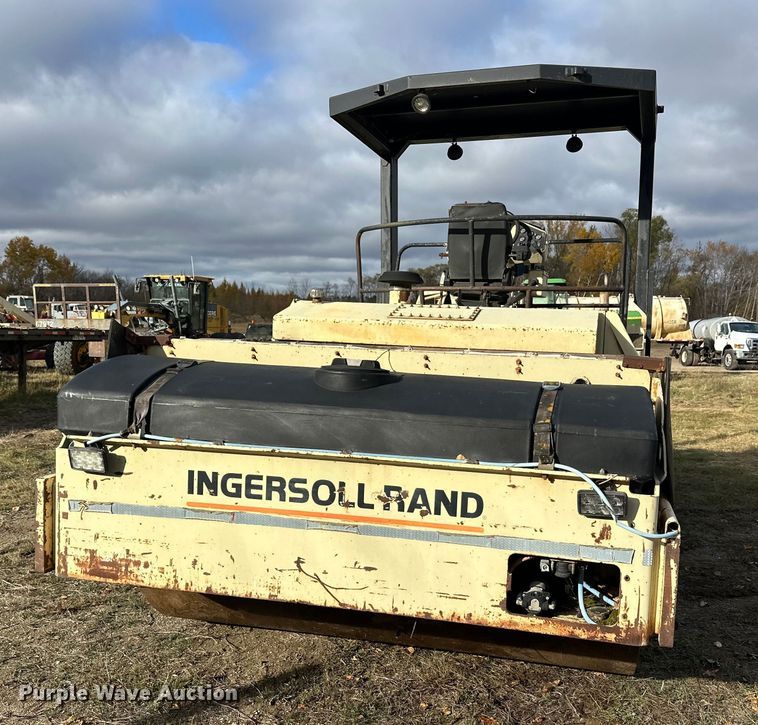 image for item DW4328 1999 Ingersoll Rand DD-130 double drum vibratory roller