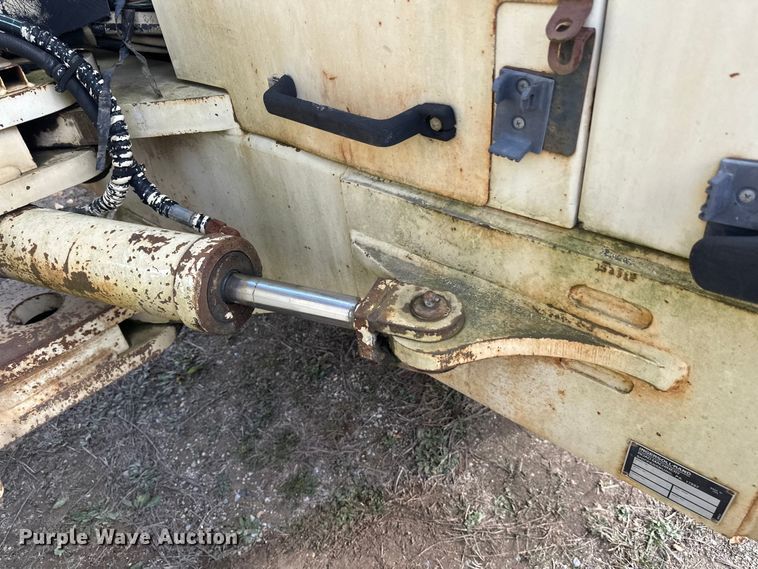 image for item DW4328 1999 Ingersoll Rand DD-130 double drum vibratory roller