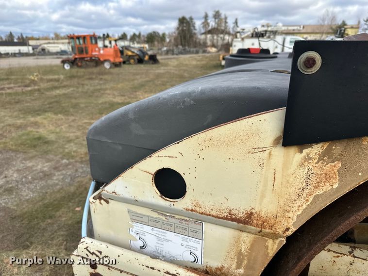 image for item DW4328 1999 Ingersoll Rand DD-130 double drum vibratory roller