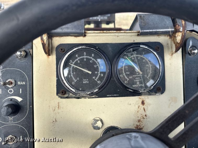 image for item DW4328 1999 Ingersoll Rand DD-130 double drum vibratory roller