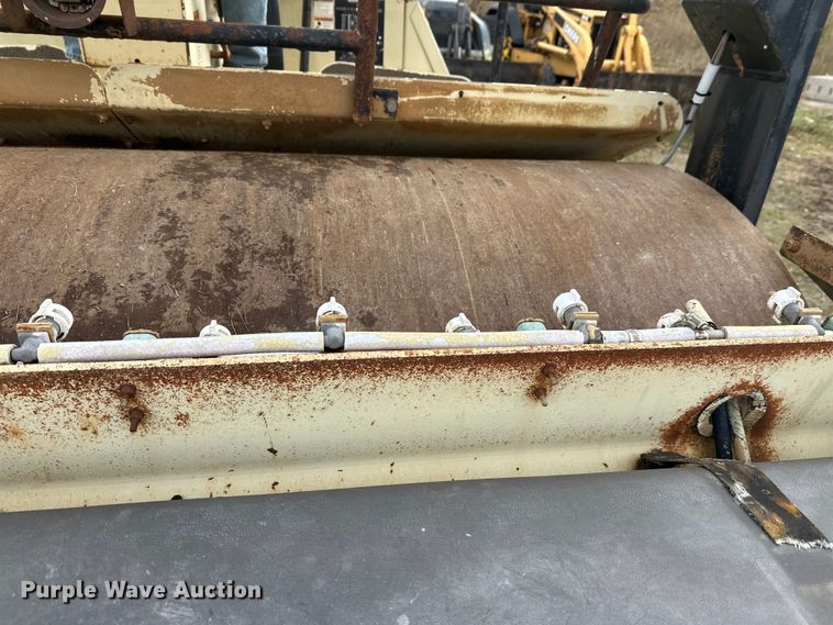 image for item DW4328 1999 Ingersoll Rand DD-130 double drum vibratory roller