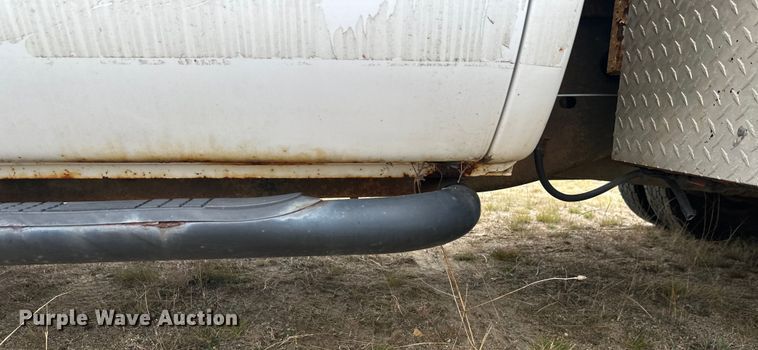 image for item DW4330 2008 Dodge Ram 3500 Quad Cab flatbed pickup truck