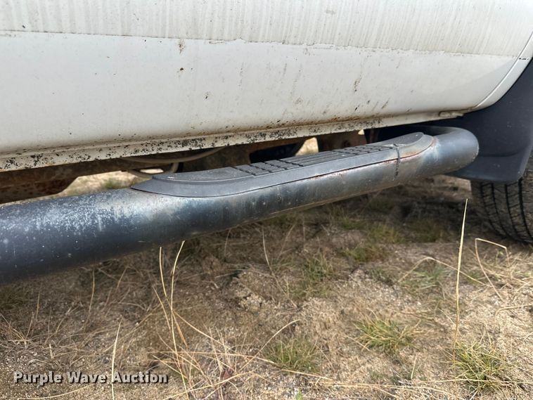 image for item DW4330 2008 Dodge Ram 3500 Quad Cab flatbed pickup truck