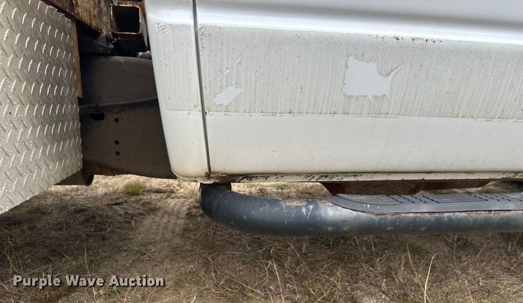 image for item DW4330 2008 Dodge Ram 3500 Quad Cab flatbed pickup truck