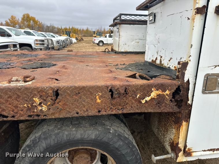 image for item DW4330 2008 Dodge Ram 3500 Quad Cab flatbed pickup truck