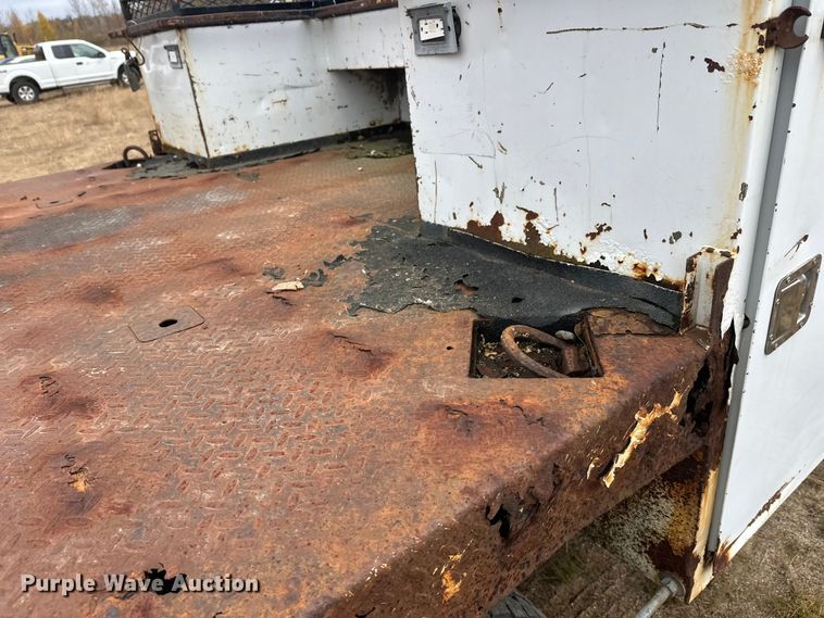 image for item DW4330 2008 Dodge Ram 3500 Quad Cab flatbed pickup truck