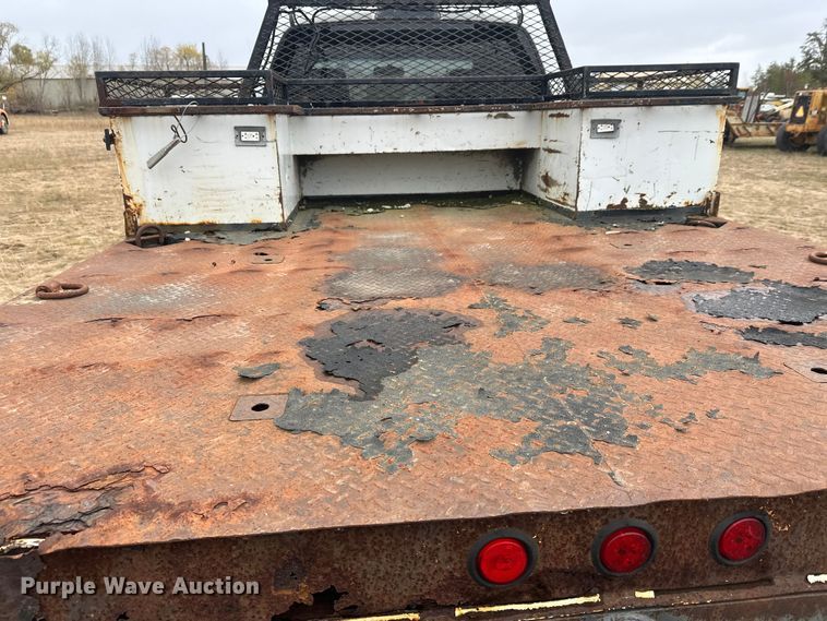 image for item DW4330 2008 Dodge Ram 3500 Quad Cab flatbed pickup truck