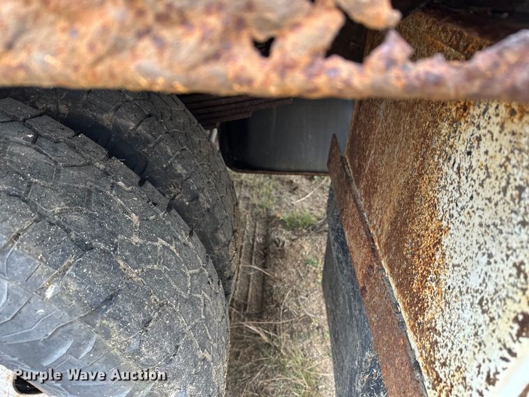 image for item DW4330 2008 Dodge Ram 3500 Quad Cab flatbed pickup truck