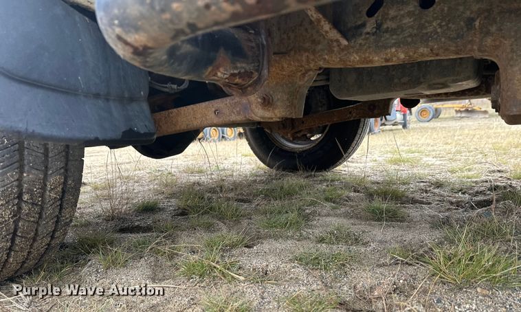 image for item DW4330 2008 Dodge Ram 3500 Quad Cab flatbed pickup truck