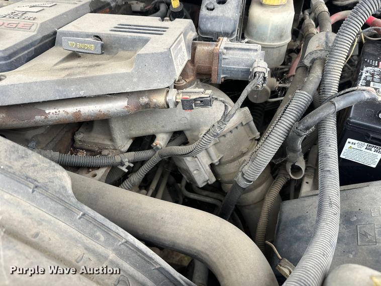 image for item DW4330 2008 Dodge Ram 3500 Quad Cab flatbed pickup truck