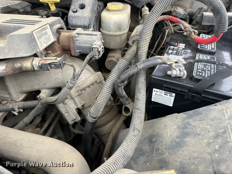 image for item DW4330 2008 Dodge Ram 3500 Quad Cab flatbed pickup truck