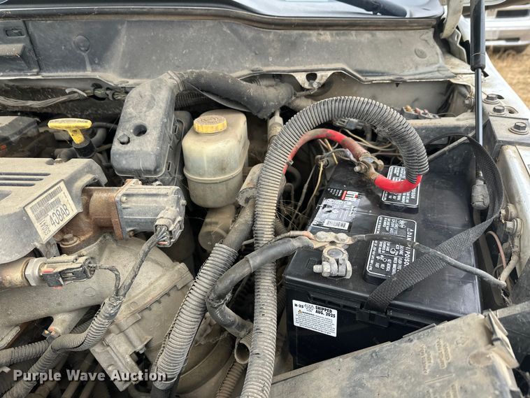 image for item DW4330 2008 Dodge Ram 3500 Quad Cab flatbed pickup truck