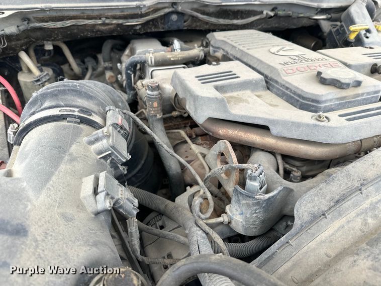 image for item DW4330 2008 Dodge Ram 3500 Quad Cab flatbed pickup truck