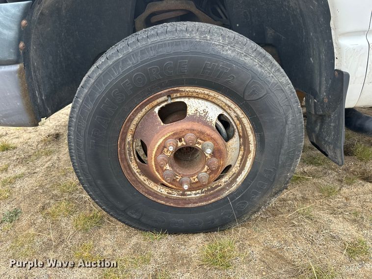 image for item DW4330 2008 Dodge Ram 3500 Quad Cab flatbed pickup truck