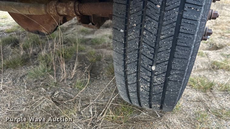 image for item DW4330 2008 Dodge Ram 3500 Quad Cab flatbed pickup truck