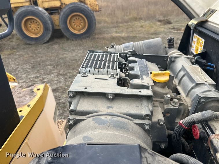 image for item DW4331 2004 Dynapac CC122 double drum vibratory roller