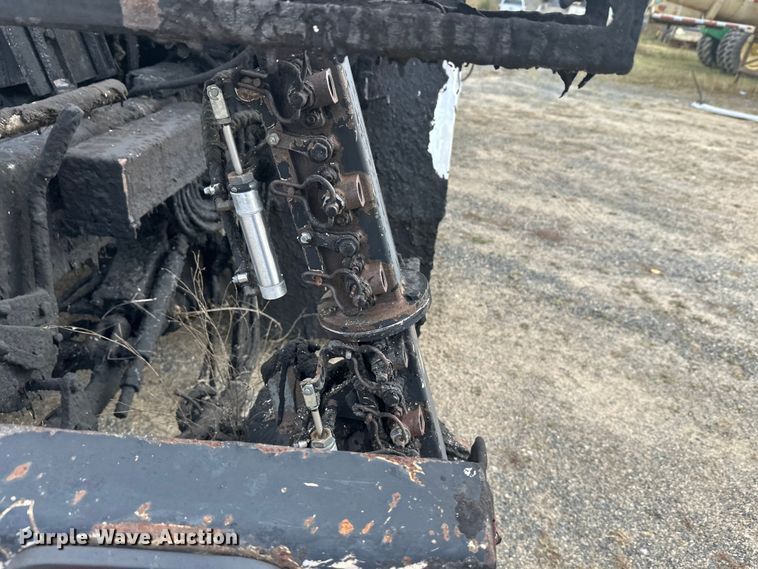 image for item DW4336 2009 Ford F750 Super Duty oil distributor truck