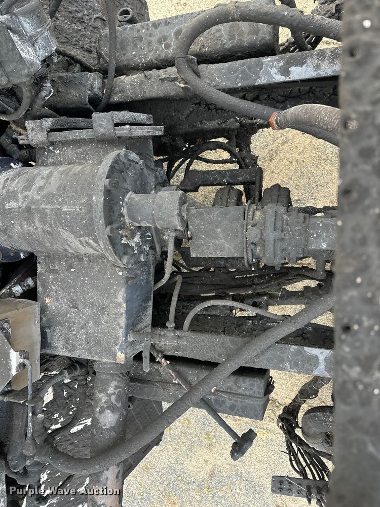 image for item DW4336 2009 Ford F750 Super Duty oil distributor truck