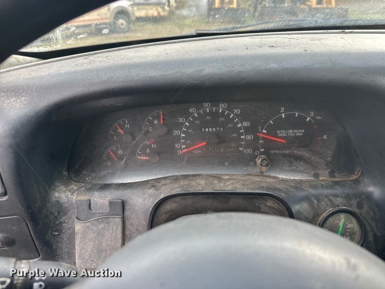 image for item DW4336 2009 Ford F750 Super Duty oil distributor truck