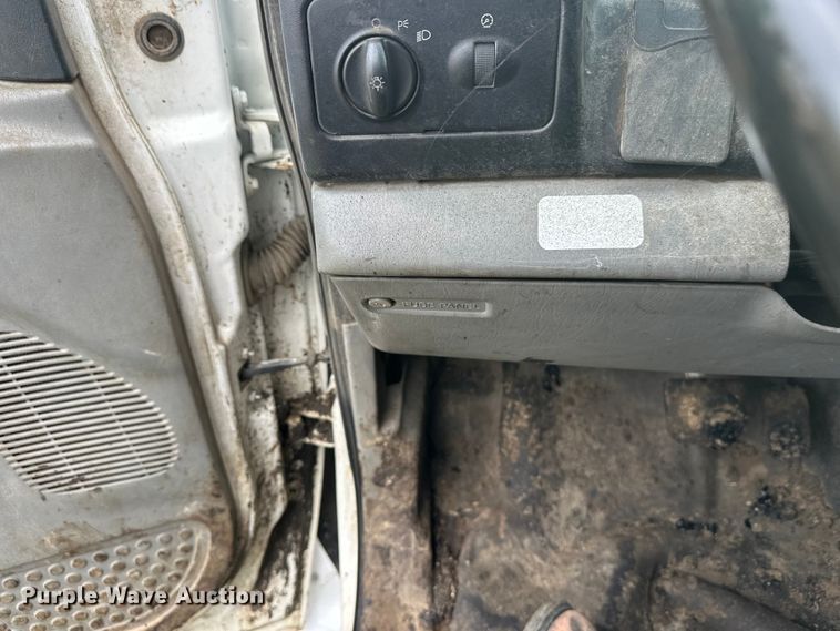 image for item DW4336 2009 Ford F750 Super Duty oil distributor truck