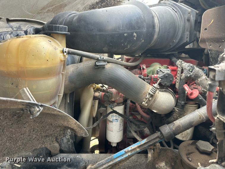 image for item DW4336 2009 Ford F750 Super Duty oil distributor truck