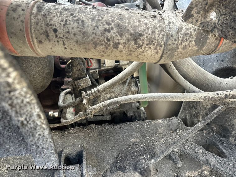 image for item DW4336 2009 Ford F750 Super Duty oil distributor truck