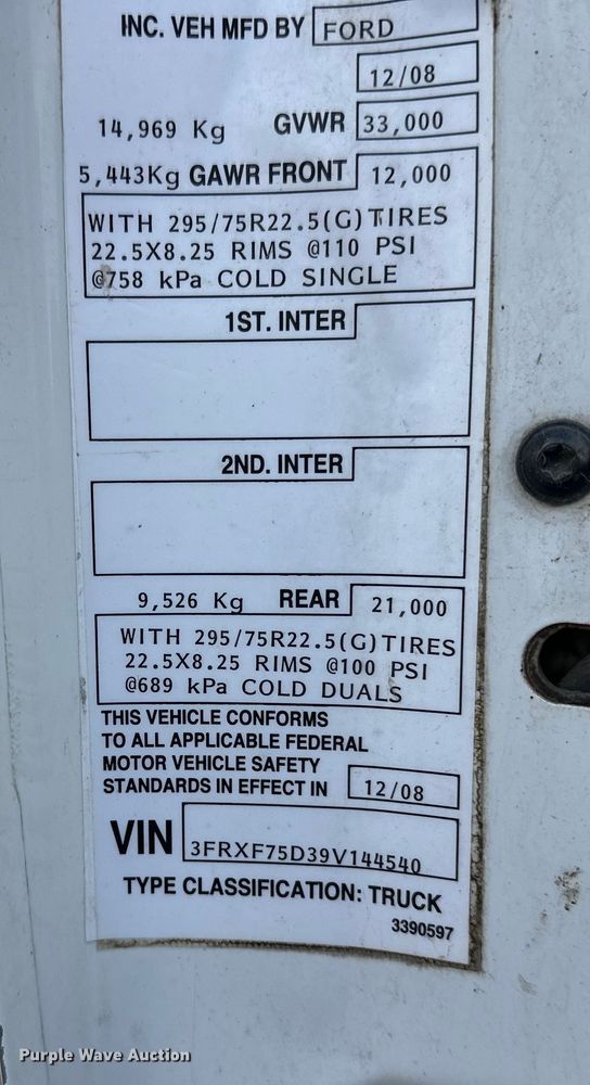 image for item DW4336 2009 Ford F750 Super Duty oil distributor truck