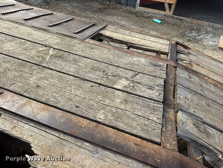 image for item DW6633 1994 Dynaweld equipment trailer