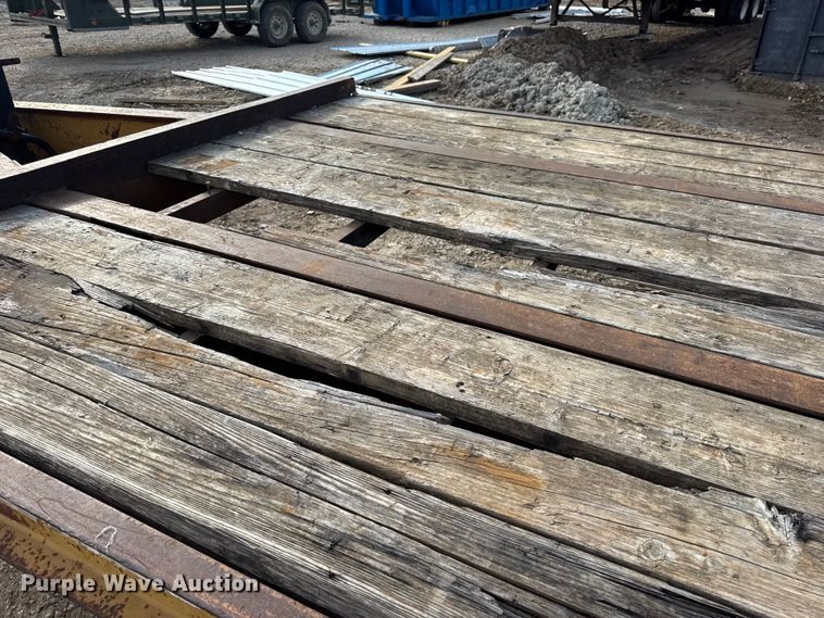 image for item DW6633 1994 Dynaweld equipment trailer