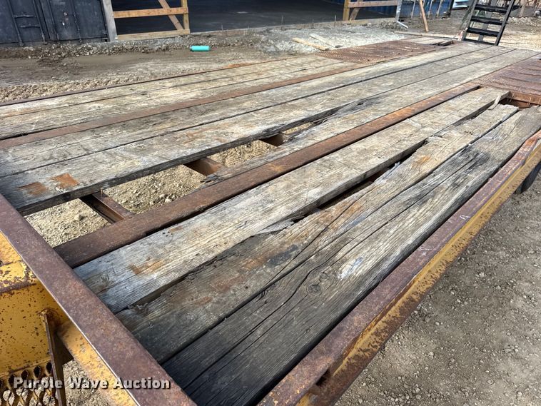 image for item DW6633 1994 Dynaweld equipment trailer