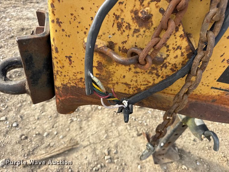 image for item DW6633 1994 Dynaweld equipment trailer