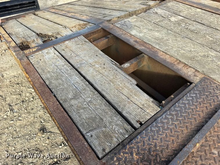 image for item DW6633 1994 Dynaweld equipment trailer