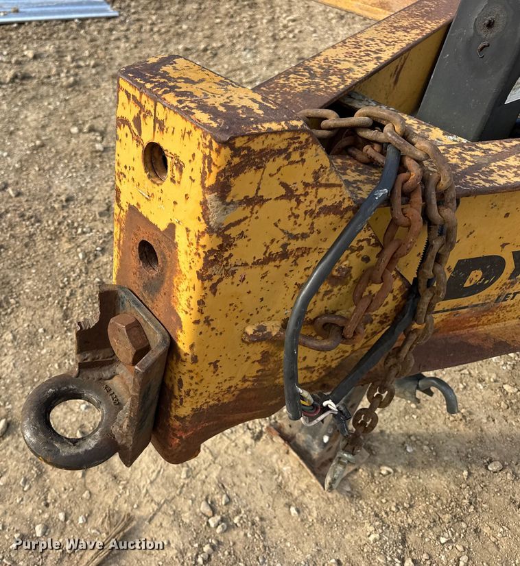 image for item DW6633 1994 Dynaweld equipment trailer