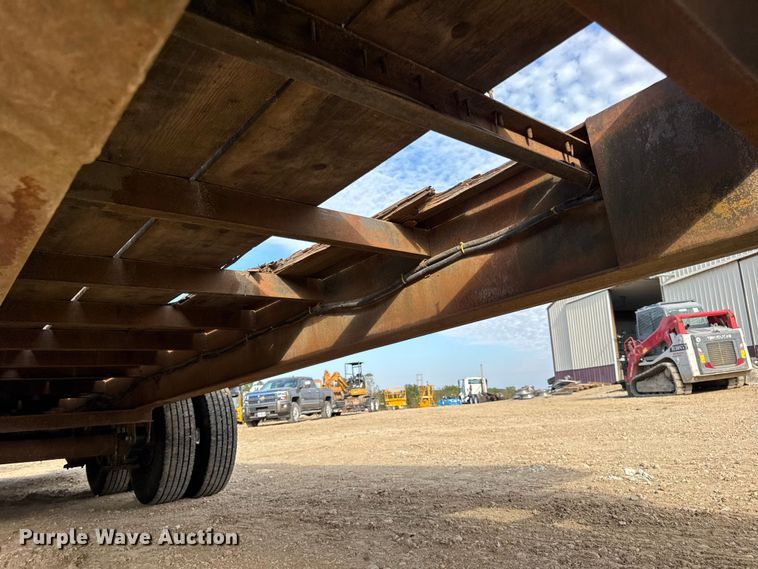 image for item DW6633 1994 Dynaweld equipment trailer