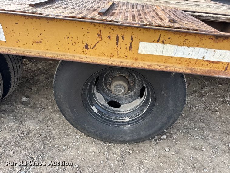 image for item DW6633 1994 Dynaweld equipment trailer