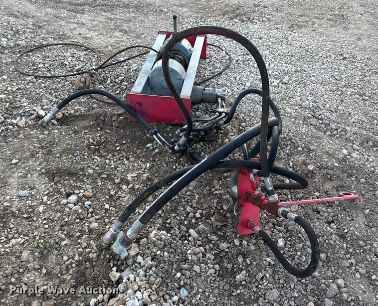 image for item DW6635 Ramsey 700 winch