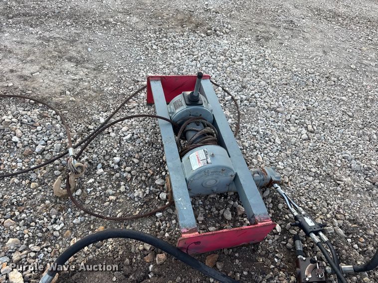 image for item DW6635 Ramsey 700 winch