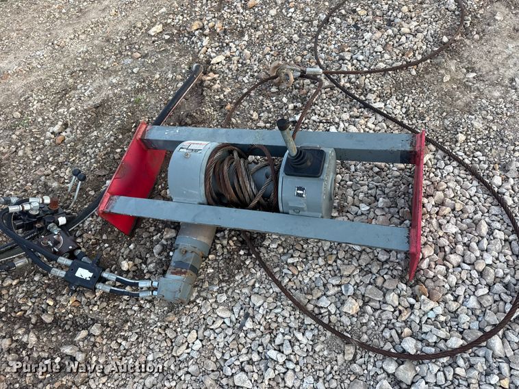 image for item DW6635 Ramsey 700 winch