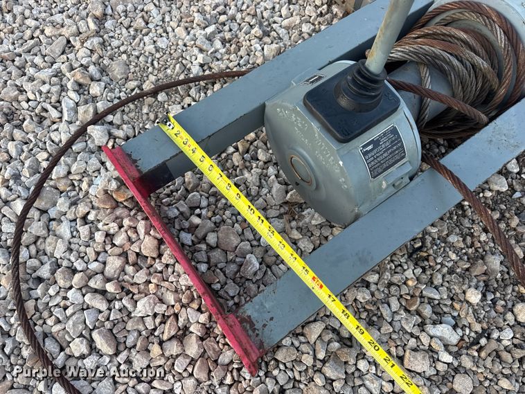 image for item DW6635 Ramsey 700 winch