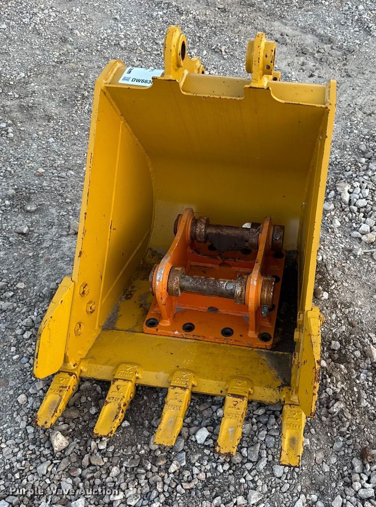 image for item DW6636 2023 Teran BKT305C24 excavator bucket