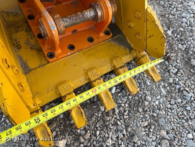 image for item DW6636 2023 Teran BKT305C24 excavator bucket