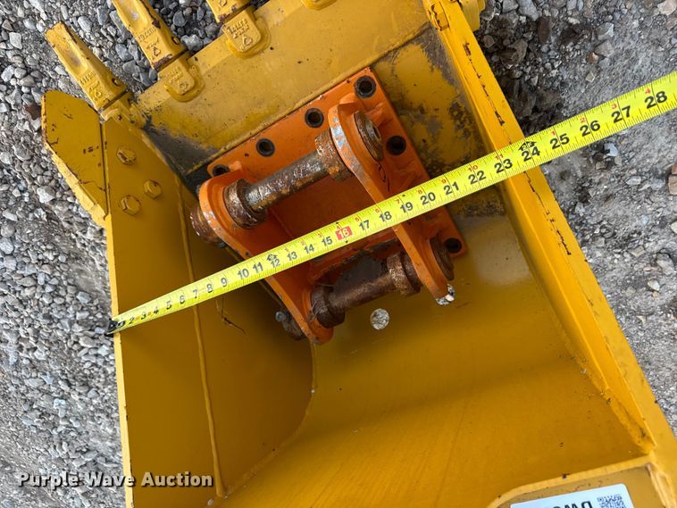 image for item DW6636 2023 Teran BKT305C24 excavator bucket