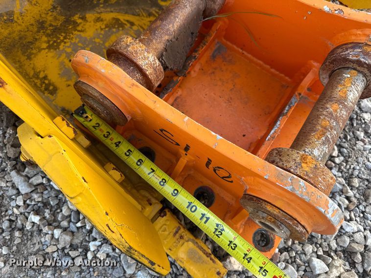 image for item DW6636 2023 Teran BKT305C24 excavator bucket