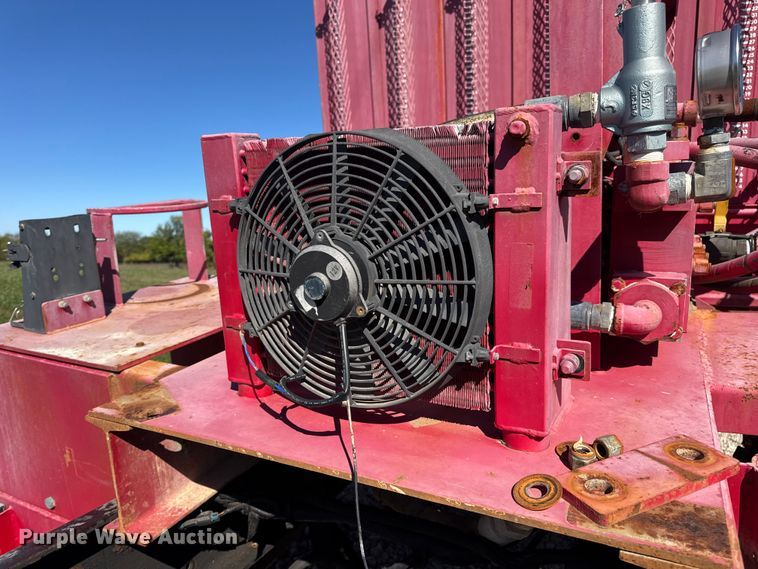 image for item DW6644 2012 Patts Fabrication oilfield acidizing truck bed