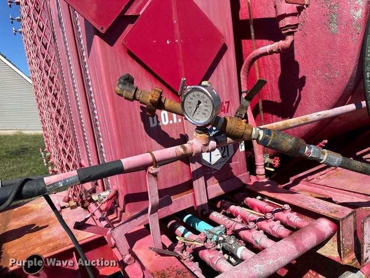 image for item DW6644 2012 Patts Fabrication oilfield acidizing truck bed