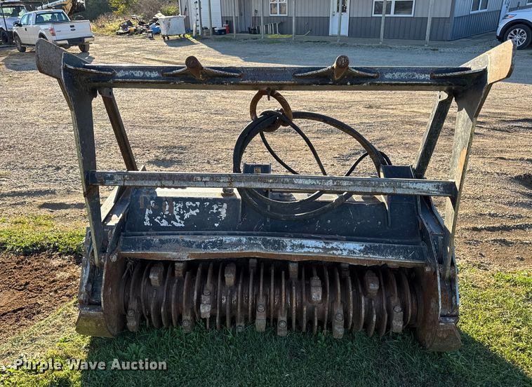 image for item DW6645 2020 Caterpillar HM415C Mulcher skid steer mulcher